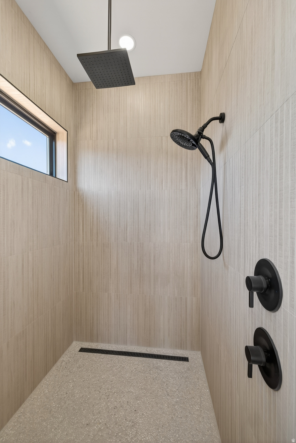 PUESTA DEL SOL - Residential