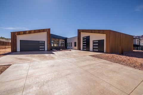 Photo of 2235 SALIDA DEL SOL, Moab, UT 84532 (MLS # 2144138)