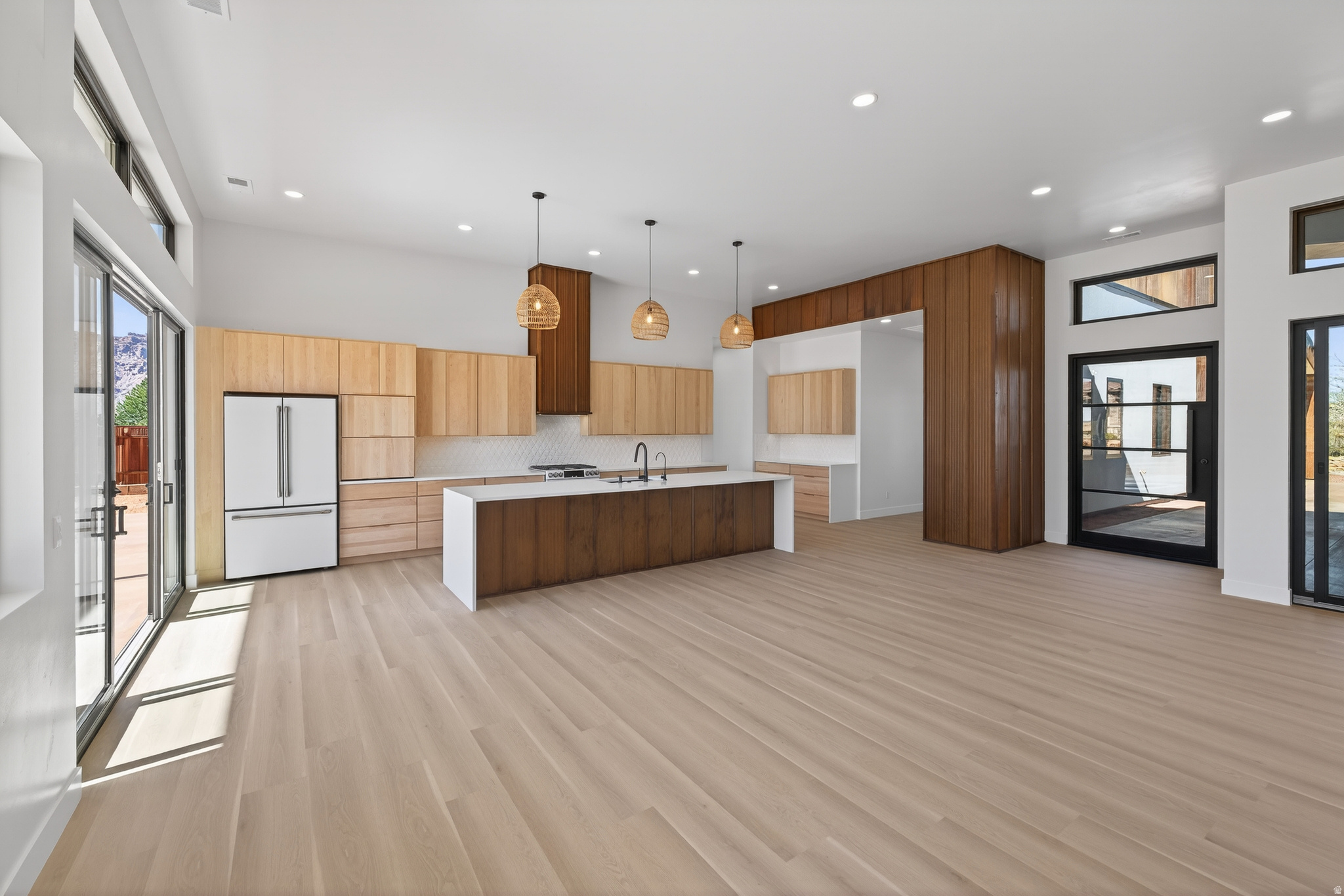 PUESTA DEL SOL - Residential