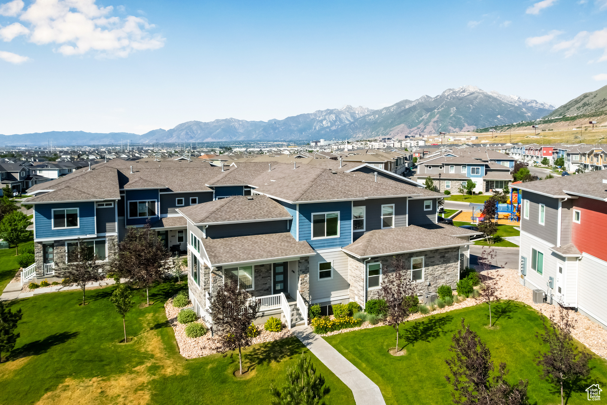 COBALT VILLAGE - Residential