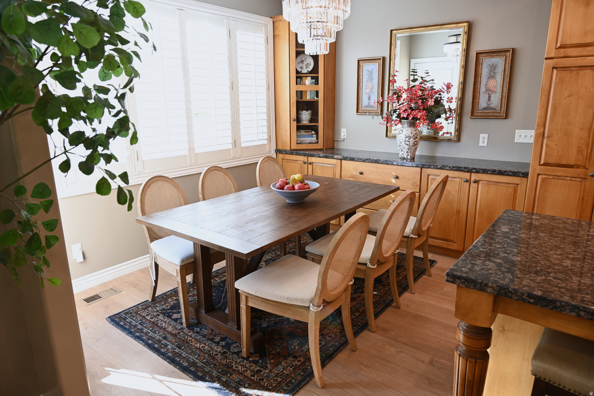 THE COTTAGES - Residential