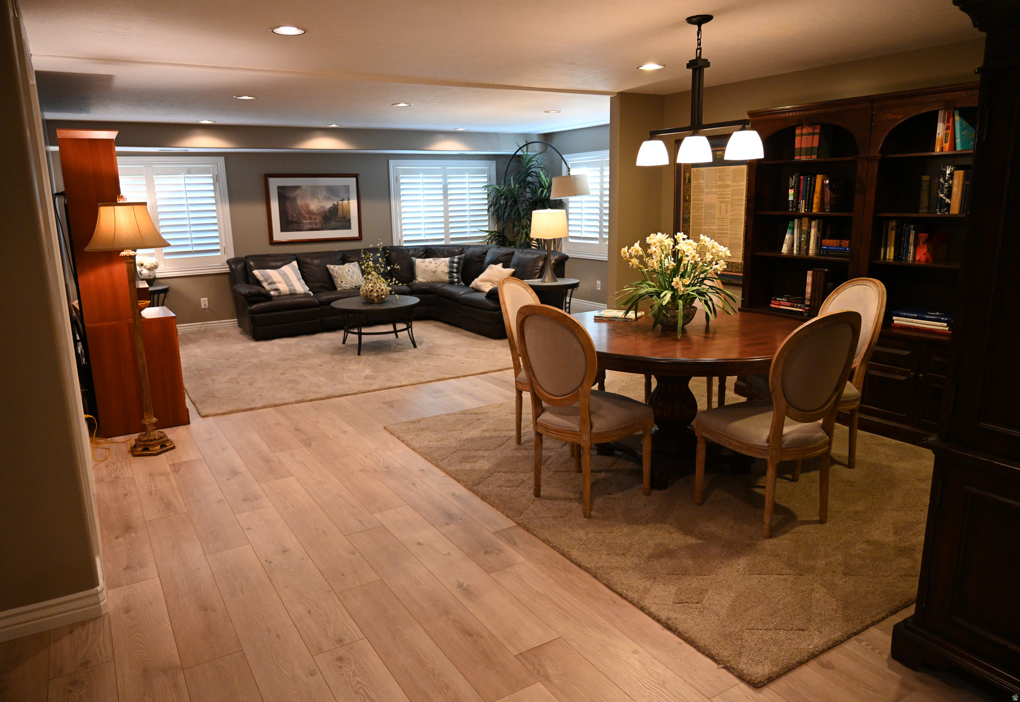 THE COTTAGES - Residential