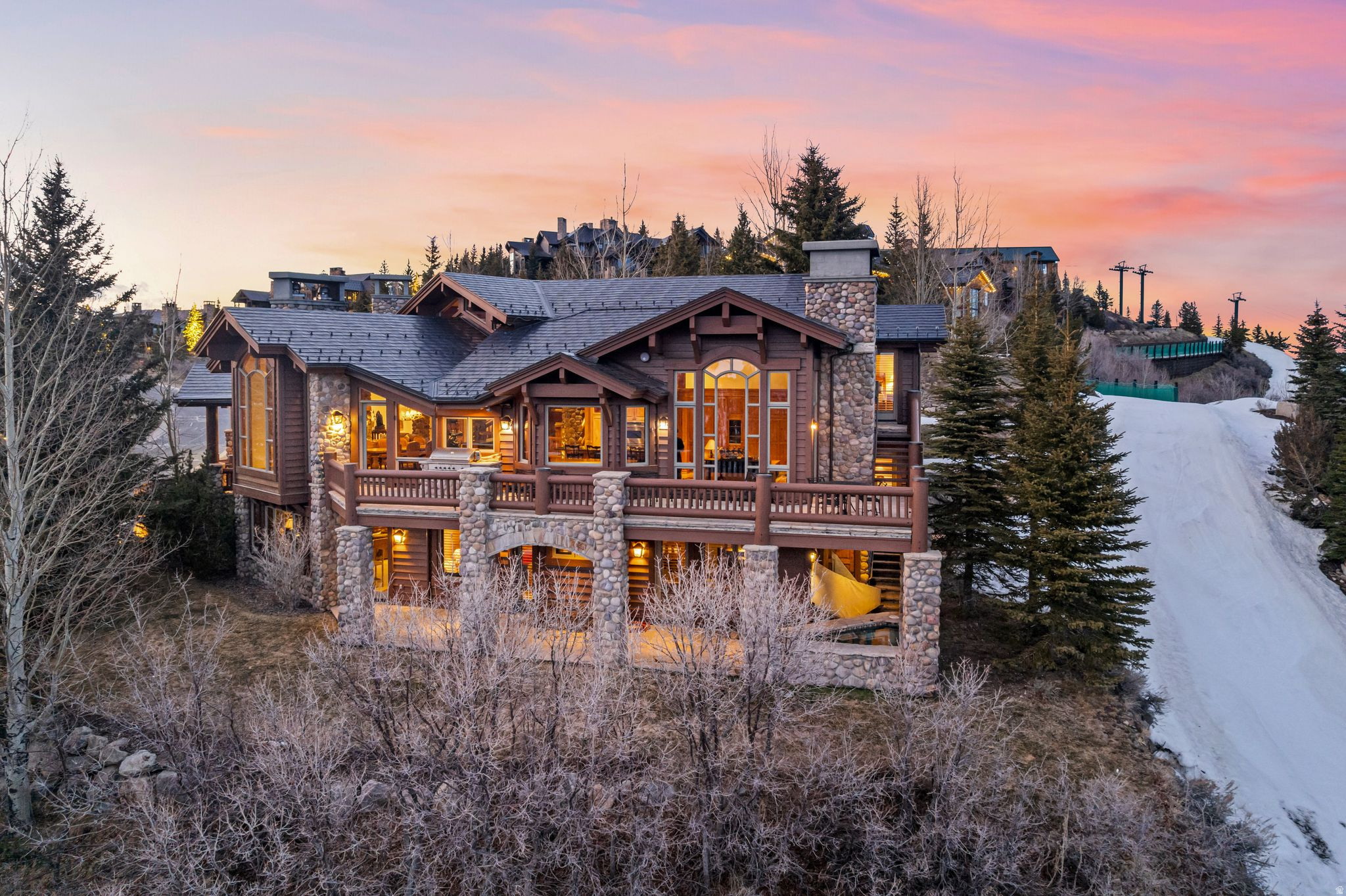 DEER CREST ESTATES - Residential