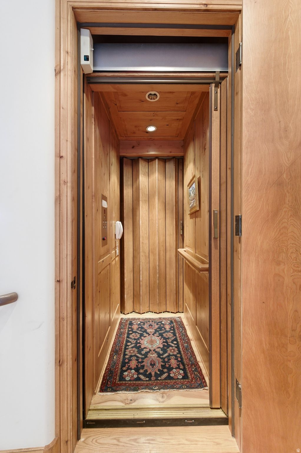 DEER CREST ESTATES - Residential