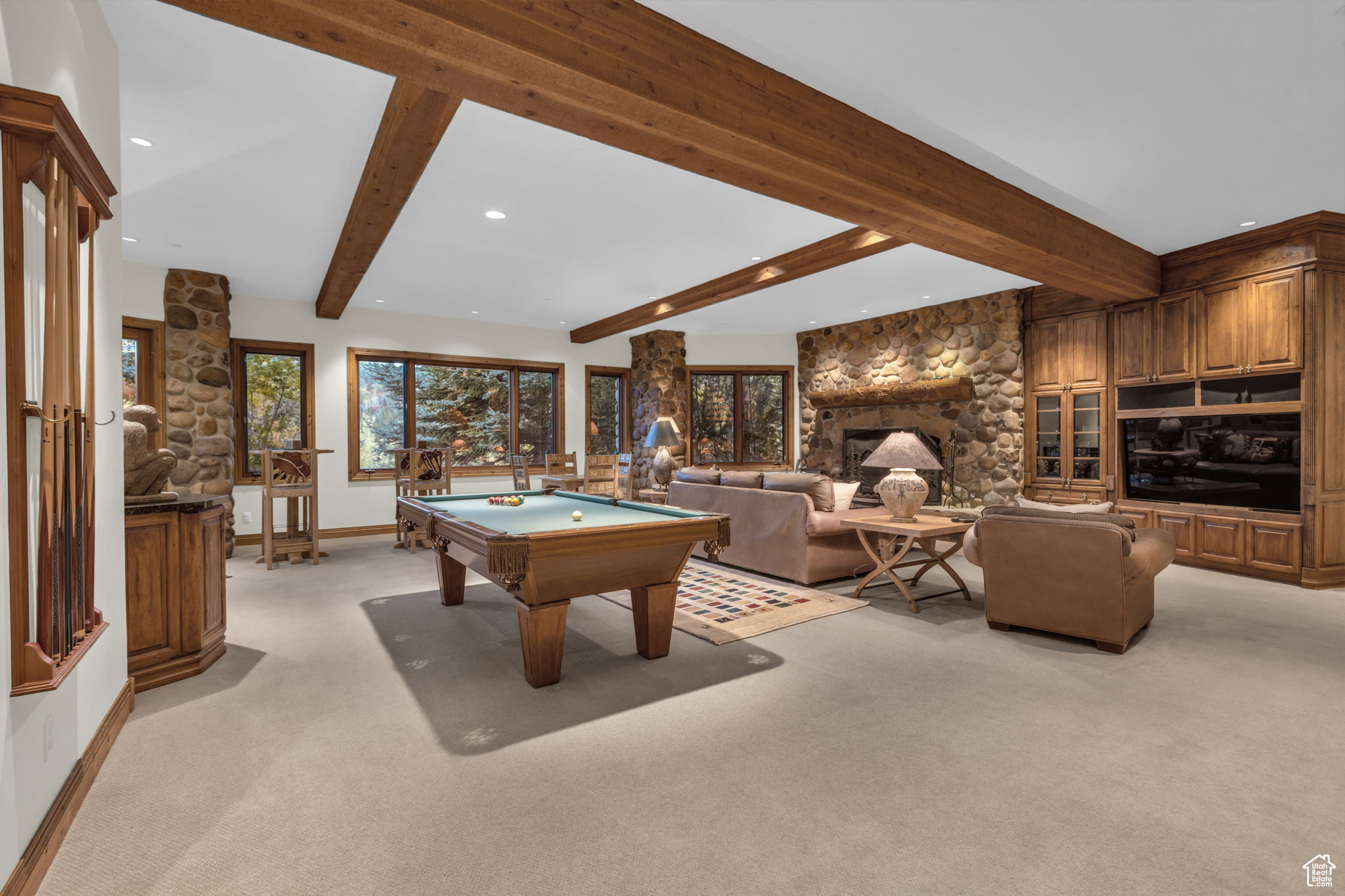 DEER CREST ESTATES - Residential