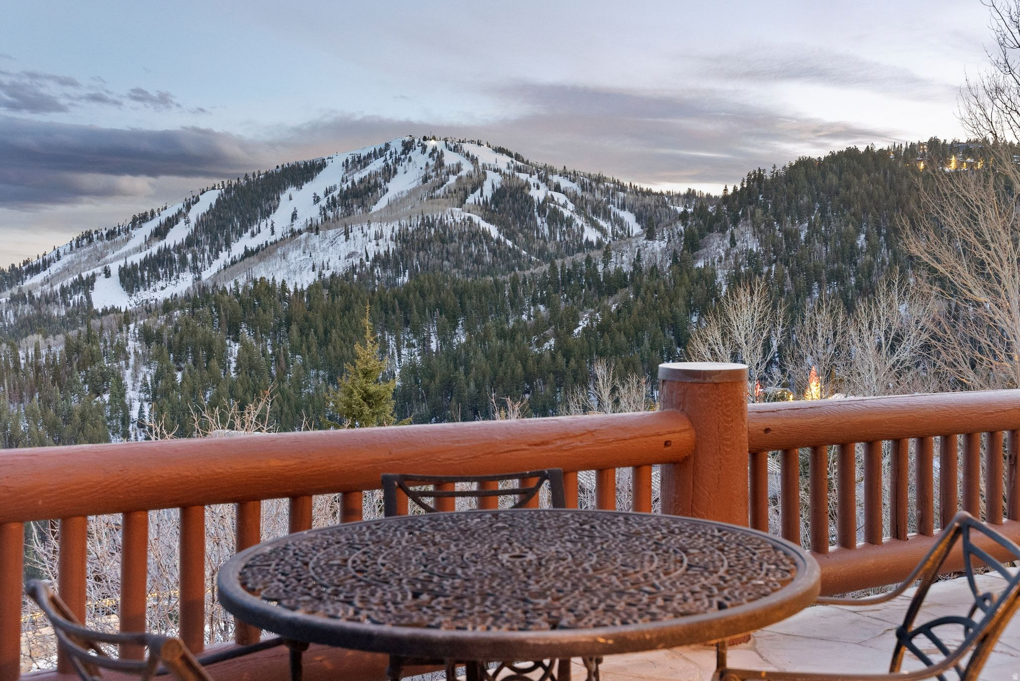 DEER CREST ESTATES - Residential