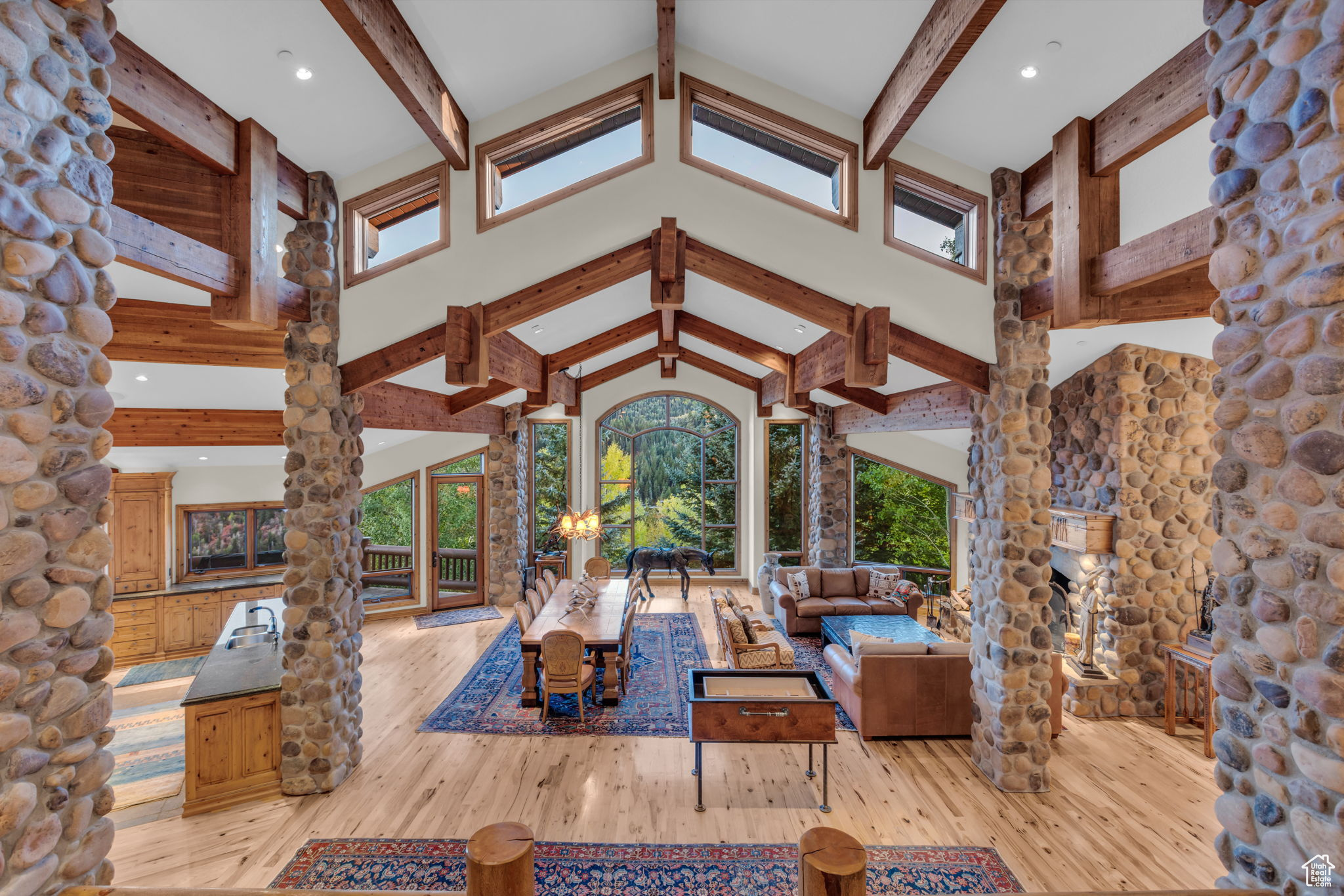 DEER CREST ESTATES - Residential
