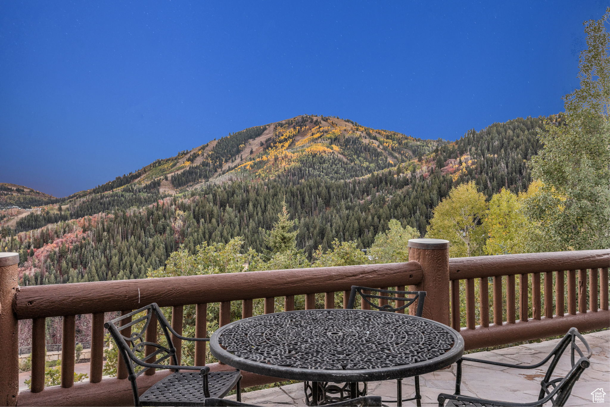 DEER CREST ESTATES - Residential