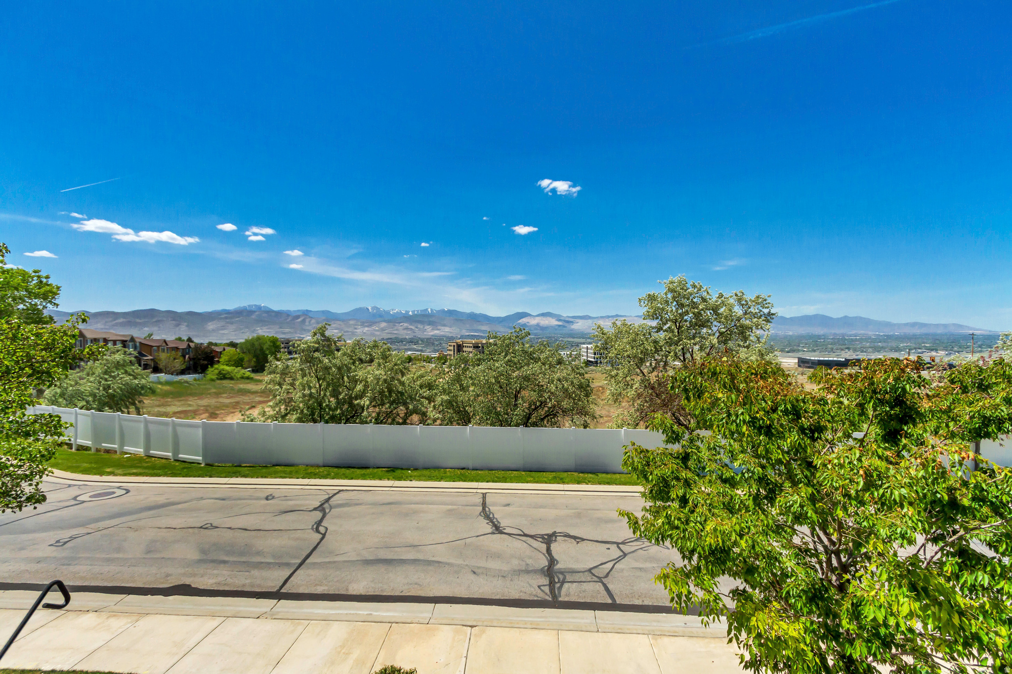 CHANDLER POINT - Residential