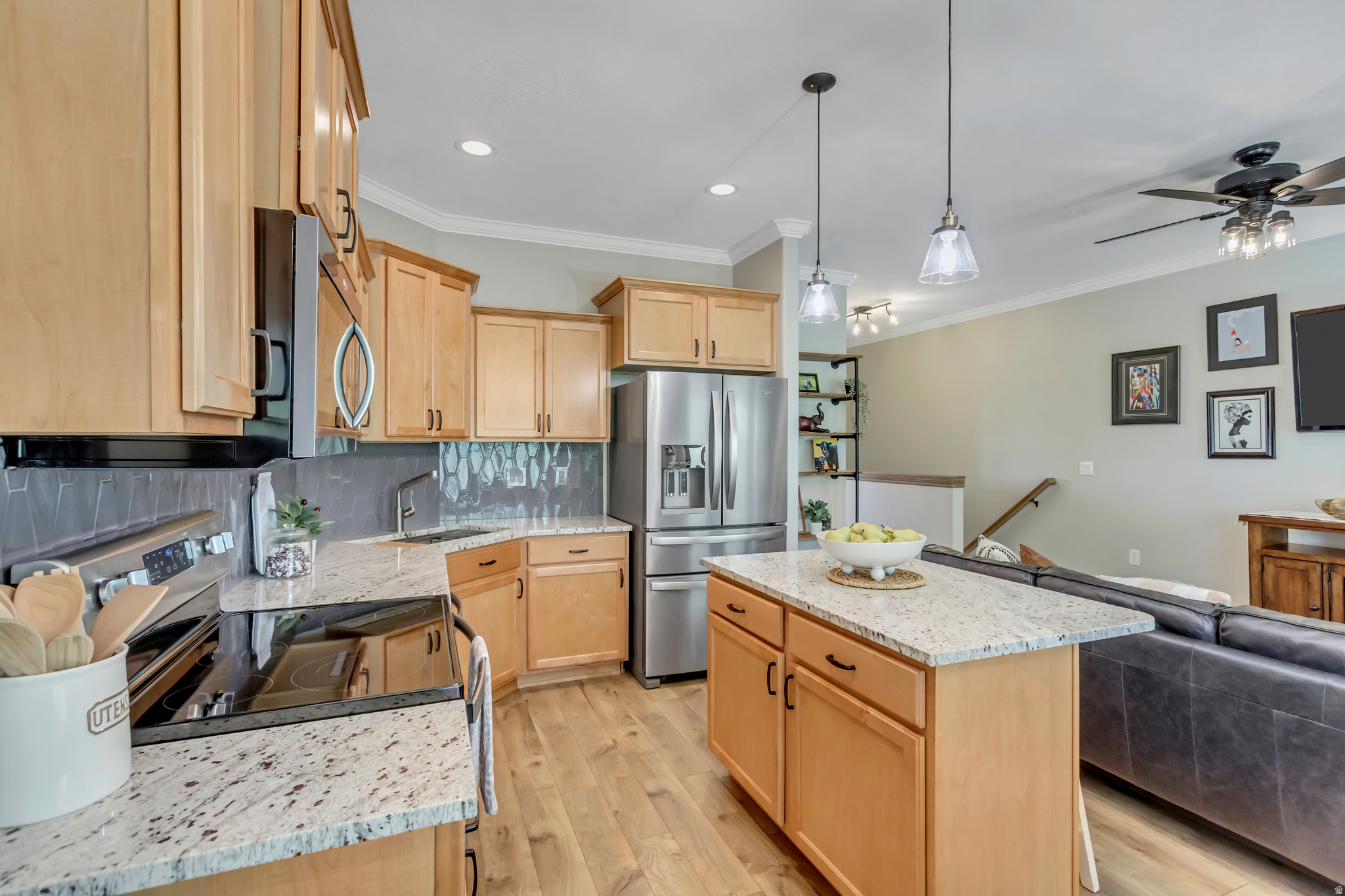 CHANDLER POINT - Residential