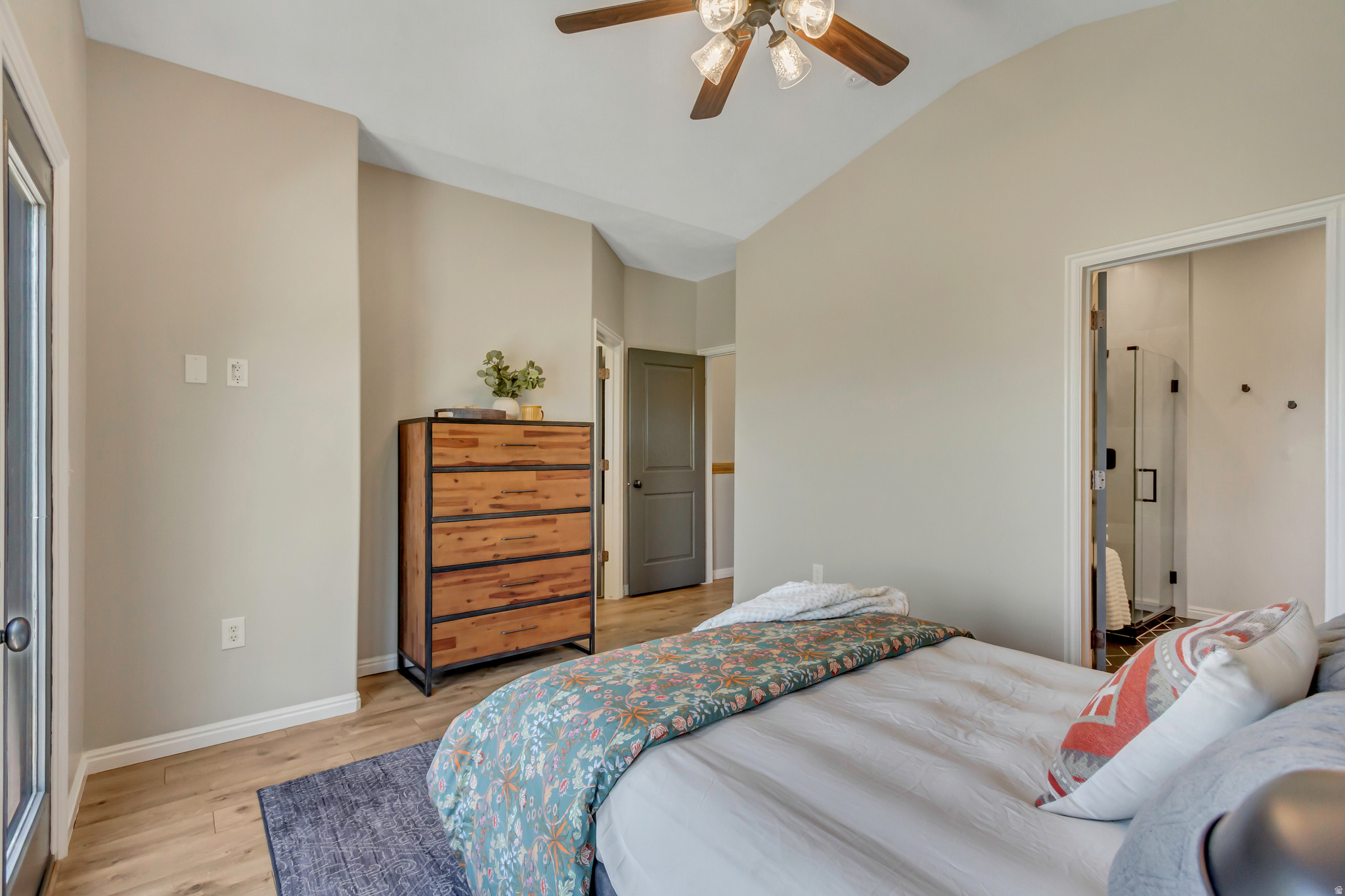 CHANDLER POINT - Residential