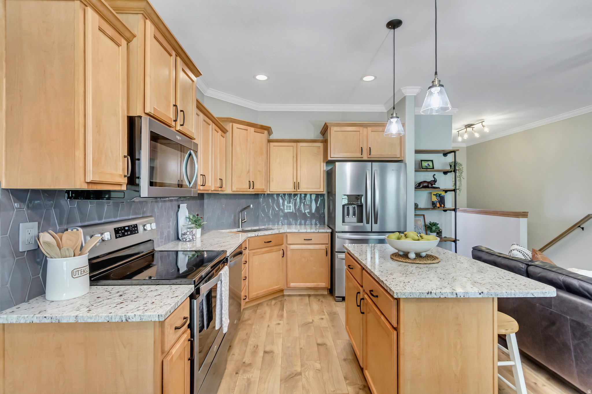 CHANDLER POINT - Residential