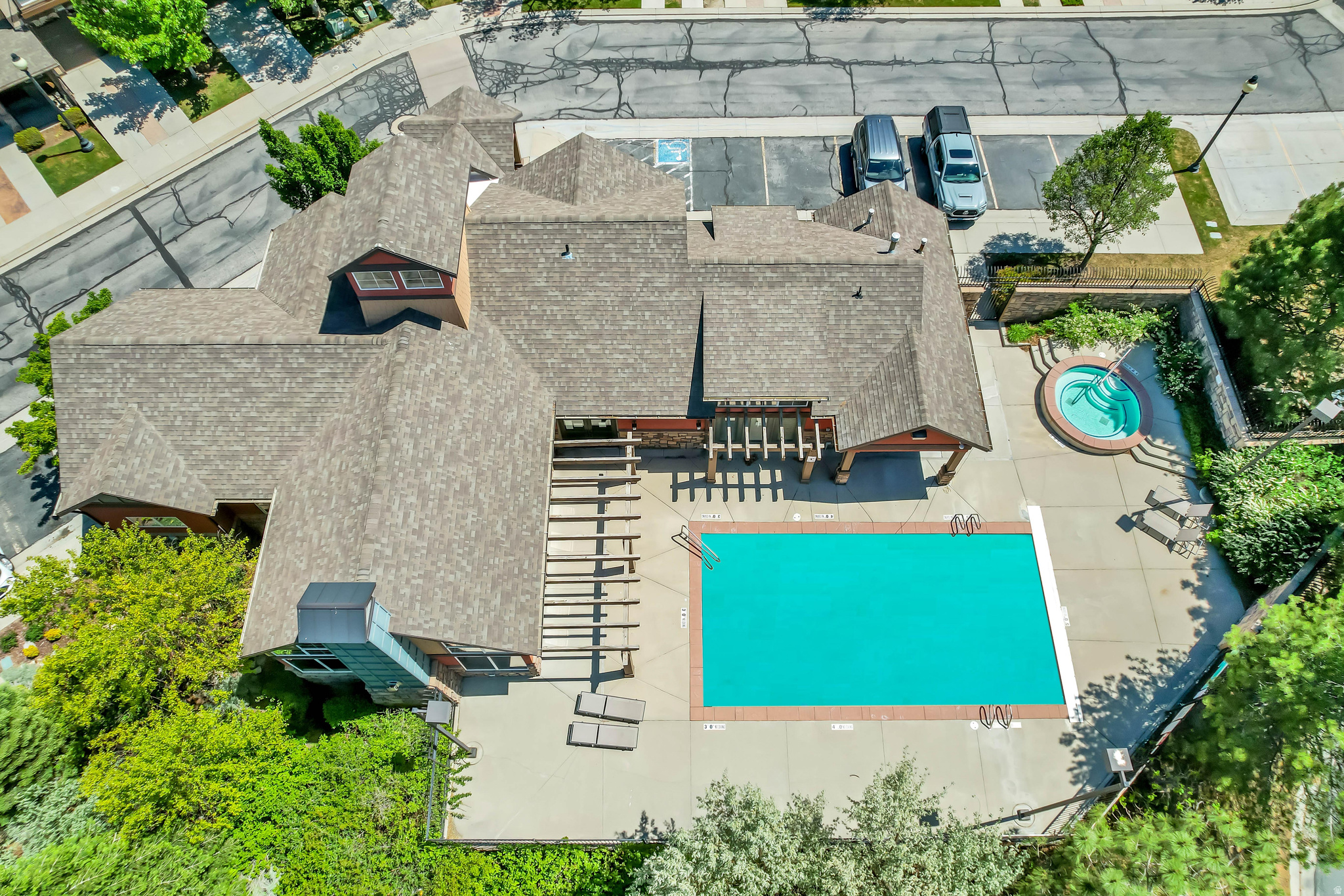 CHANDLER POINT - Residential