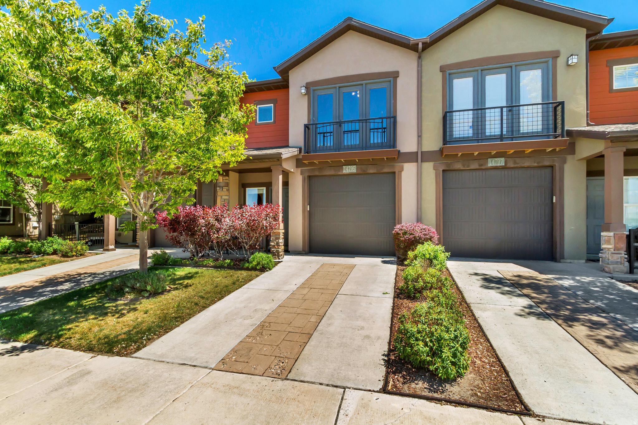CHANDLER POINT - Residential