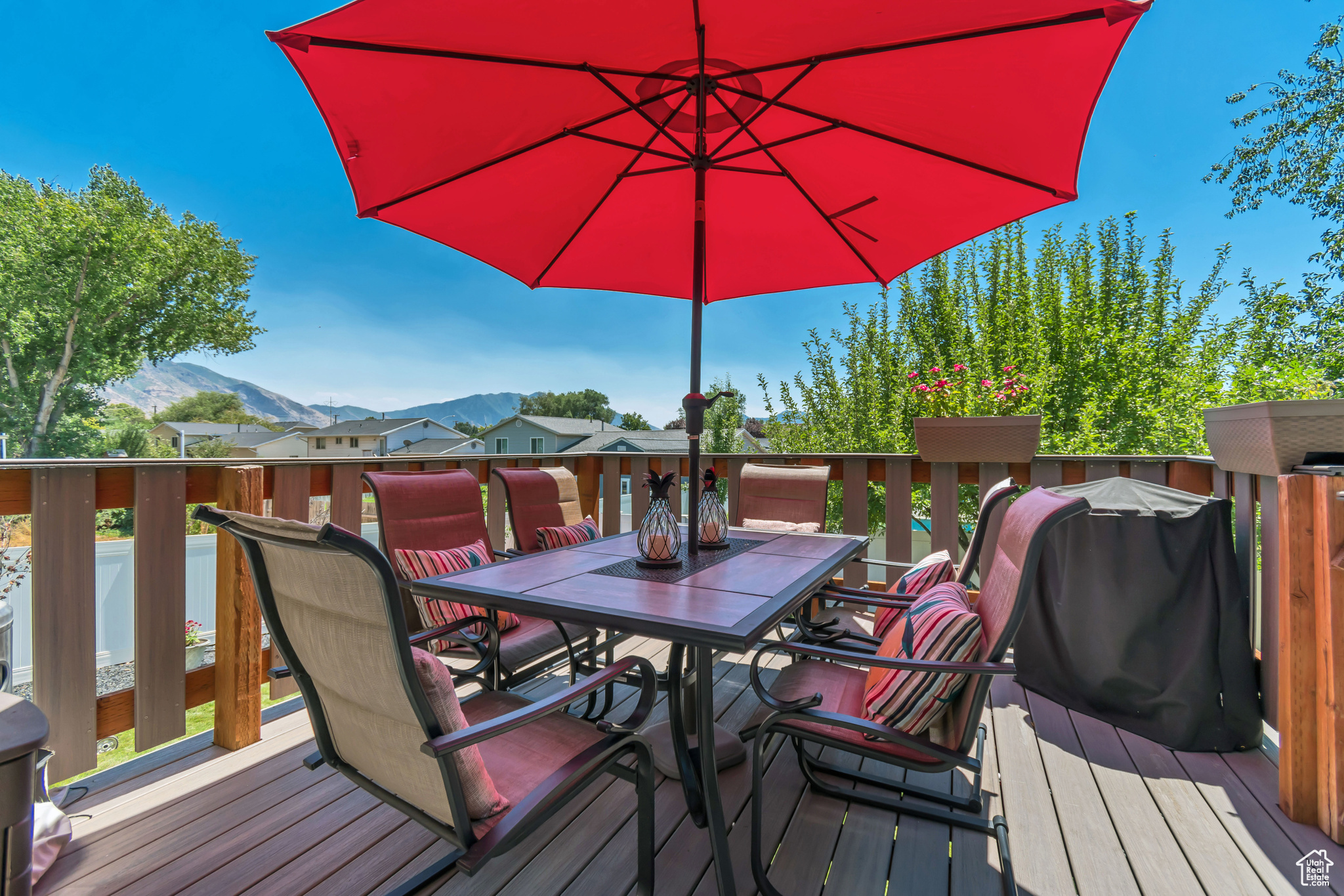 MANORLY COURT - Residential