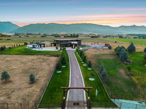 Tiny photo for 1315 N 6900 E, Huntsville, UT 84317 (MLS # 2178238)