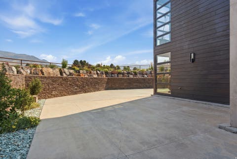 Tiny photo for 1315 N 6900 E, Huntsville, UT 84317 (MLS # 2178238)