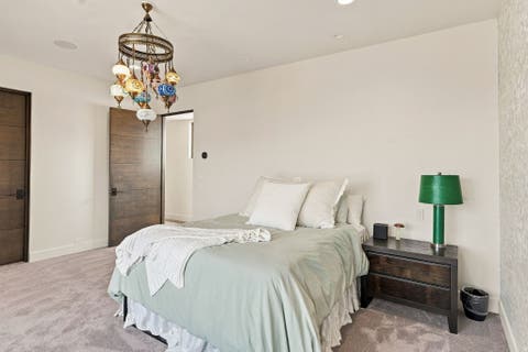 Tiny photo for 1315 N 6900 E, Huntsville, UT 84317 (MLS # 2178238)