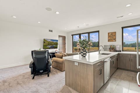 Tiny photo for 1315 N 6900 E, Huntsville, UT 84317 (MLS # 2178238)