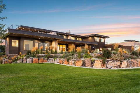 Tiny photo for 1315 N 6900 E, Huntsville, UT 84317 (MLS # 2178238)