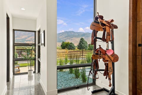Tiny photo for 1315 N 6900 E, Huntsville, UT 84317 (MLS # 2178238)