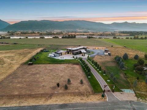 Tiny photo for 1315 N 6900 E, Huntsville, UT 84317 (MLS # 2178238)