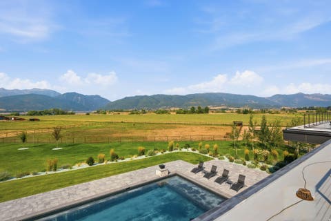 Tiny photo for 1315 N 6900 E, Huntsville, UT 84317 (MLS # 2178238)