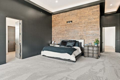 Tiny photo for 1315 N 6900 E, Huntsville, UT 84317 (MLS # 2178238)