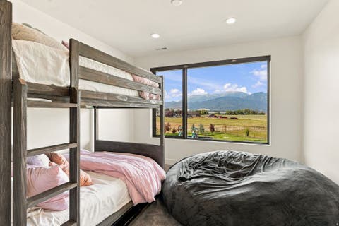 Tiny photo for 1315 N 6900 E, Huntsville, UT 84317 (MLS # 2178238)