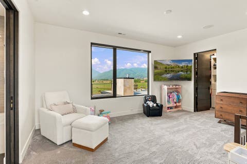 Tiny photo for 1315 N 6900 E, Huntsville, UT 84317 (MLS # 2178238)