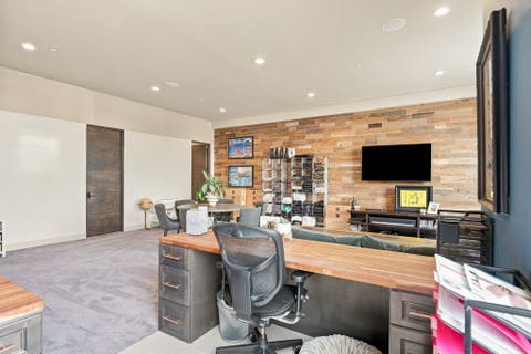 Tiny photo for 1315 N 6900 E, Huntsville, UT 84317 (MLS # 2178238)