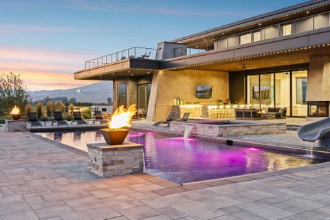 Photo of 1315 N 6900 E, Huntsville, UT 84317 (MLS # 2178238)