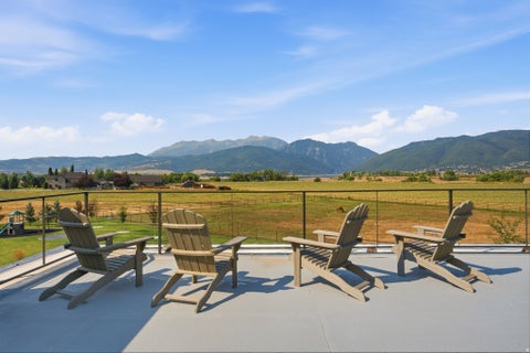 Tiny photo for 1315 N 6900 E, Huntsville, UT 84317 (MLS # 2178238)
