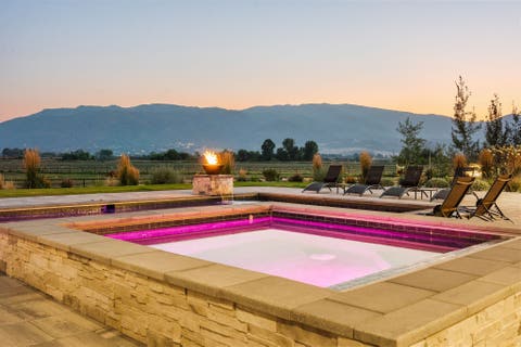 Tiny photo for 1315 N 6900 E, Huntsville, UT 84317 (MLS # 2178238)