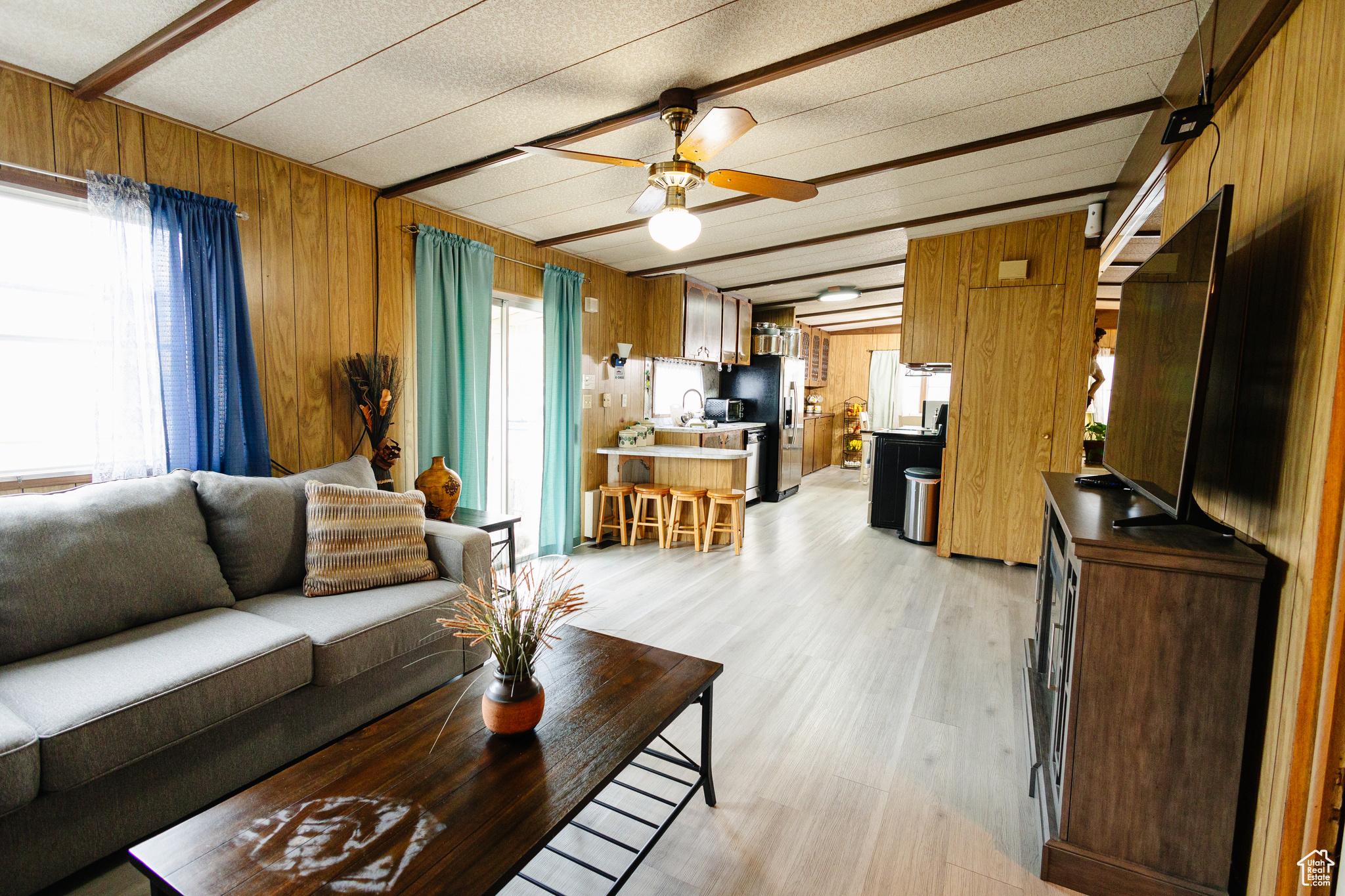 LAMPLIGHTER ESTATES - Residential