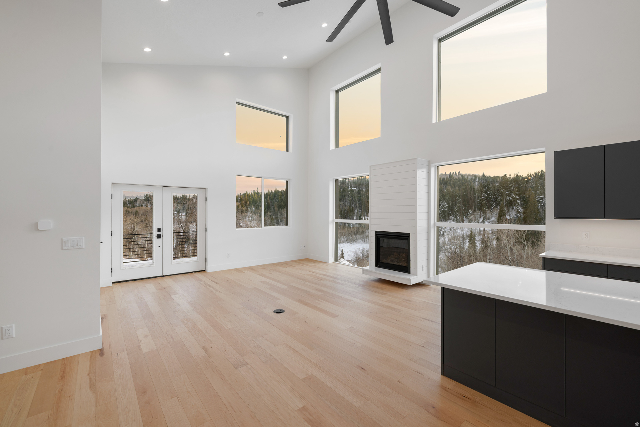 PINE MEADOWS - Residential