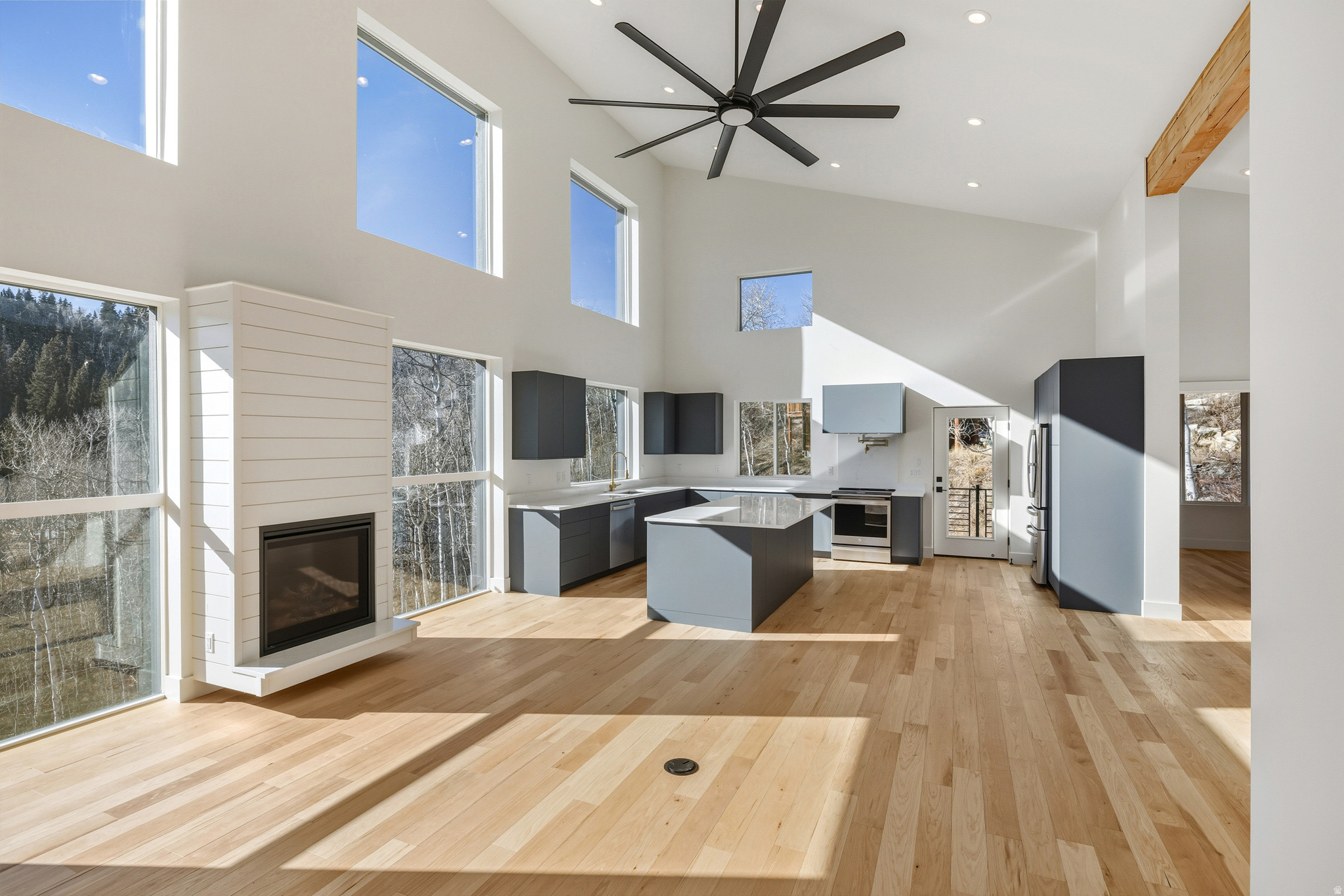 PINE MEADOWS - Residential