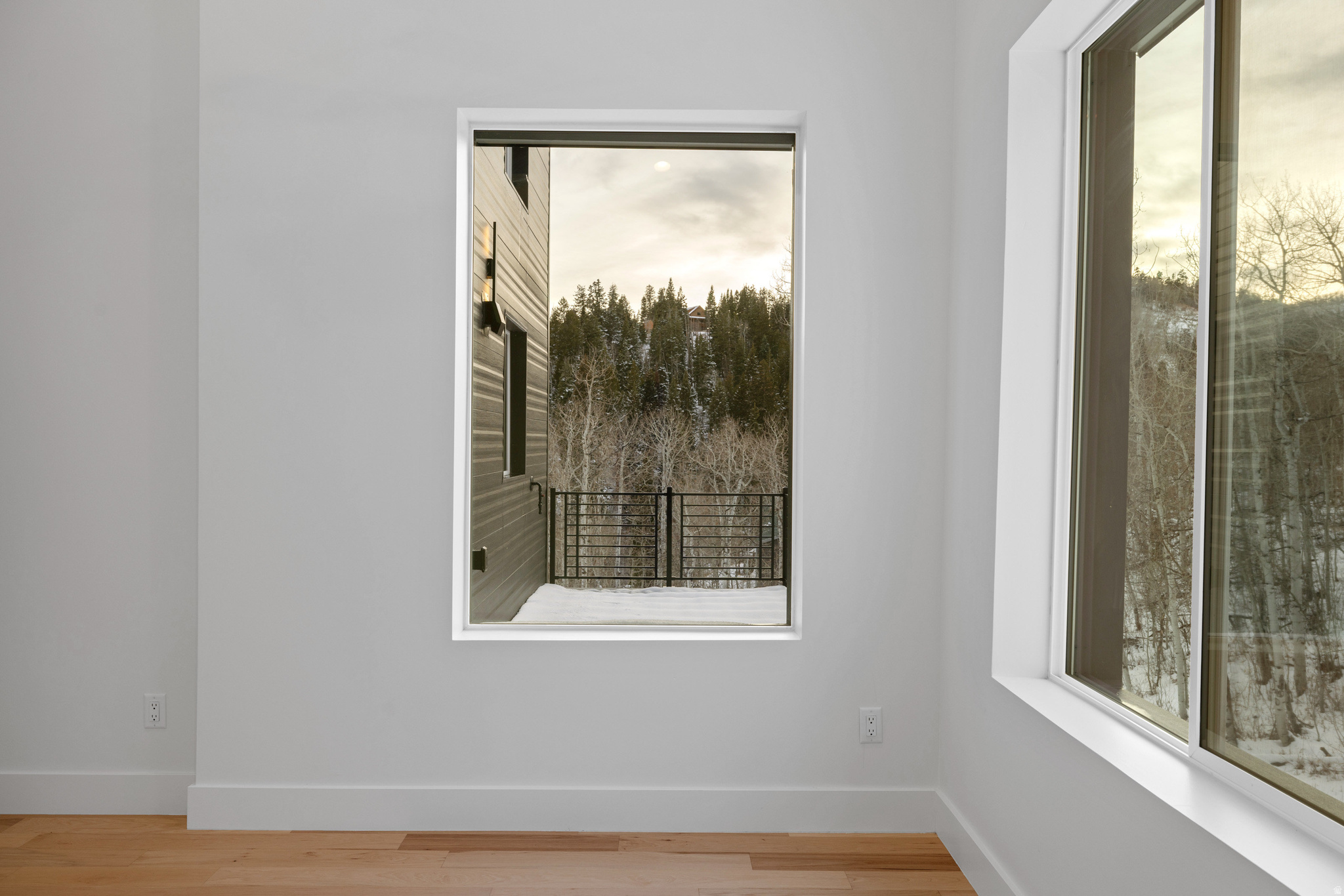 PINE MEADOWS - Residential