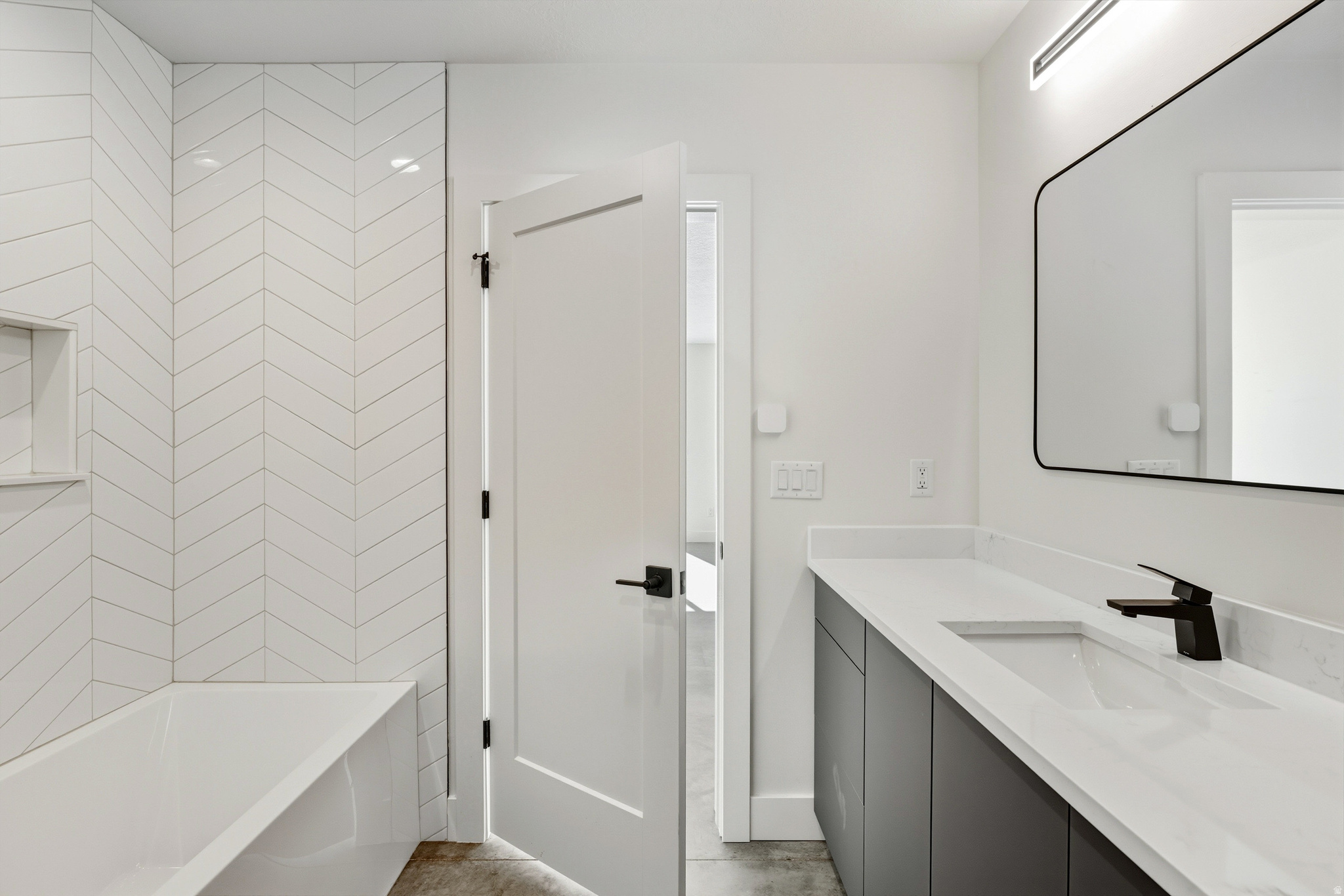 PINE MEADOWS - Residential