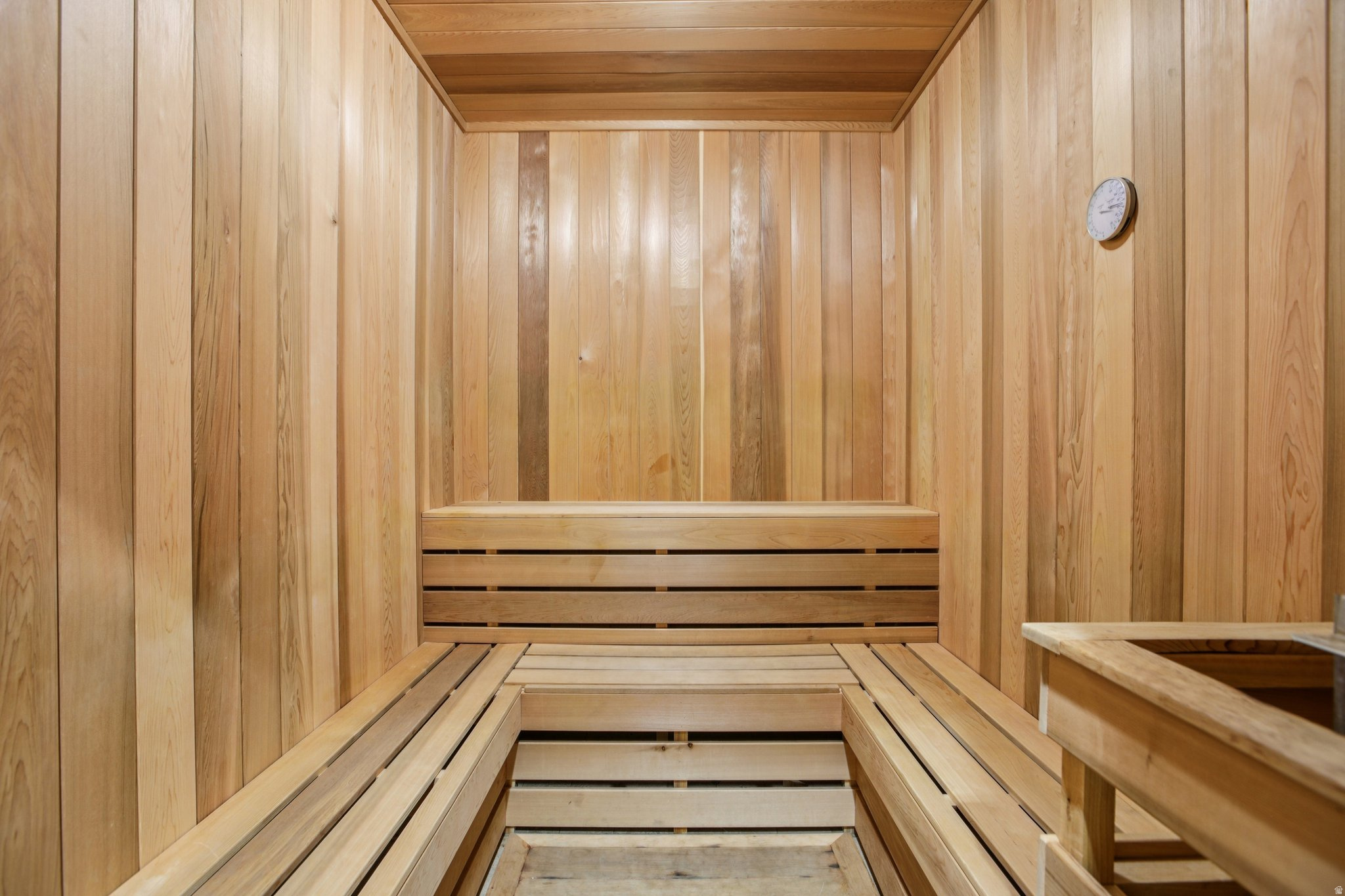 HYATT CENTRIC - Residential