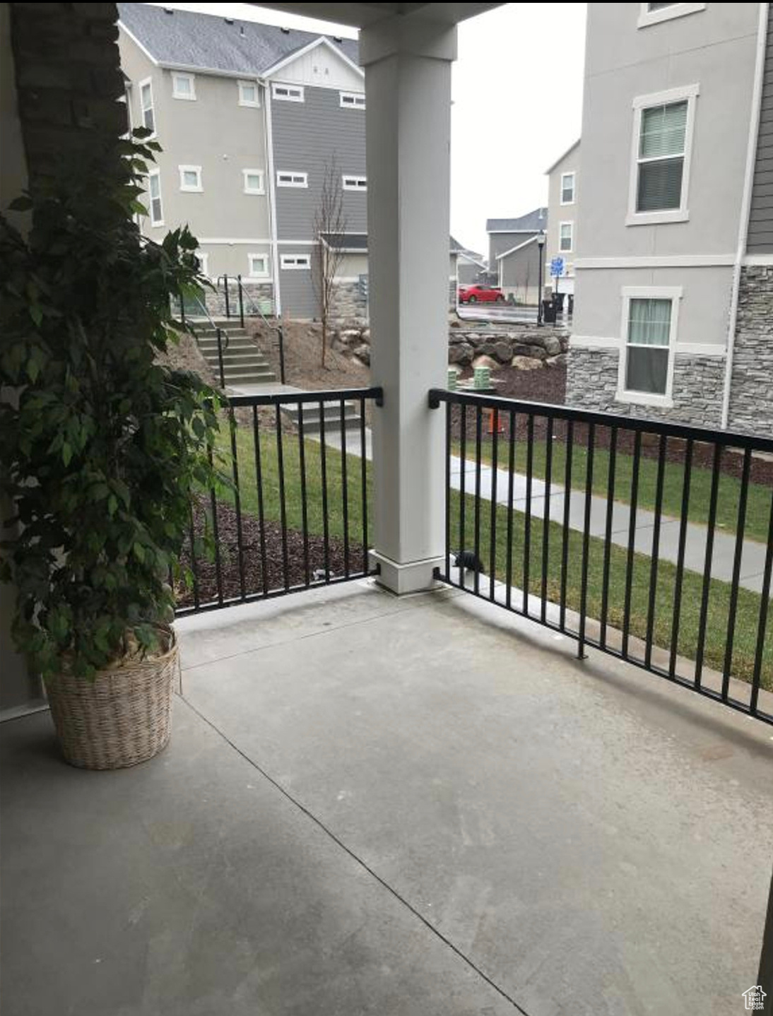EAGLE VIEW - Residential Lease