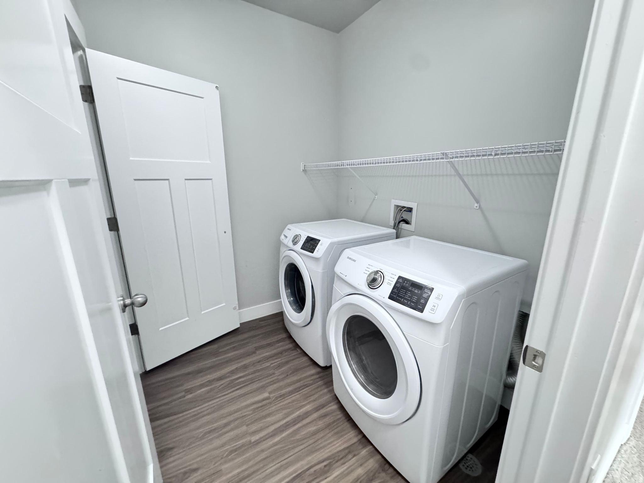 EAGLE VIEW - Residential Lease