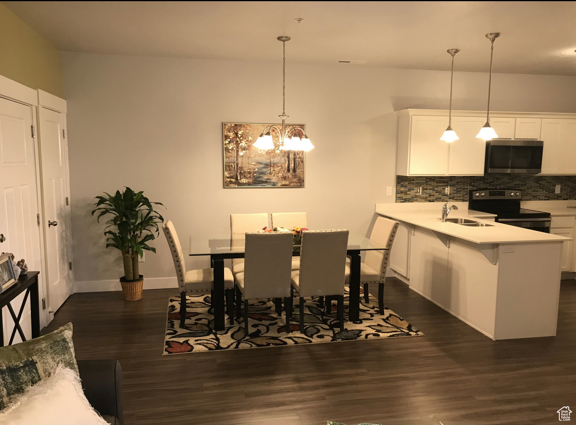 EAGLE VIEW - Residential Lease