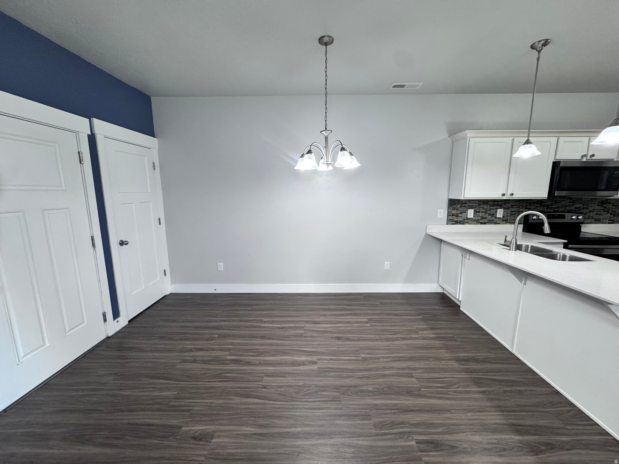 EAGLE VIEW - Residential Lease