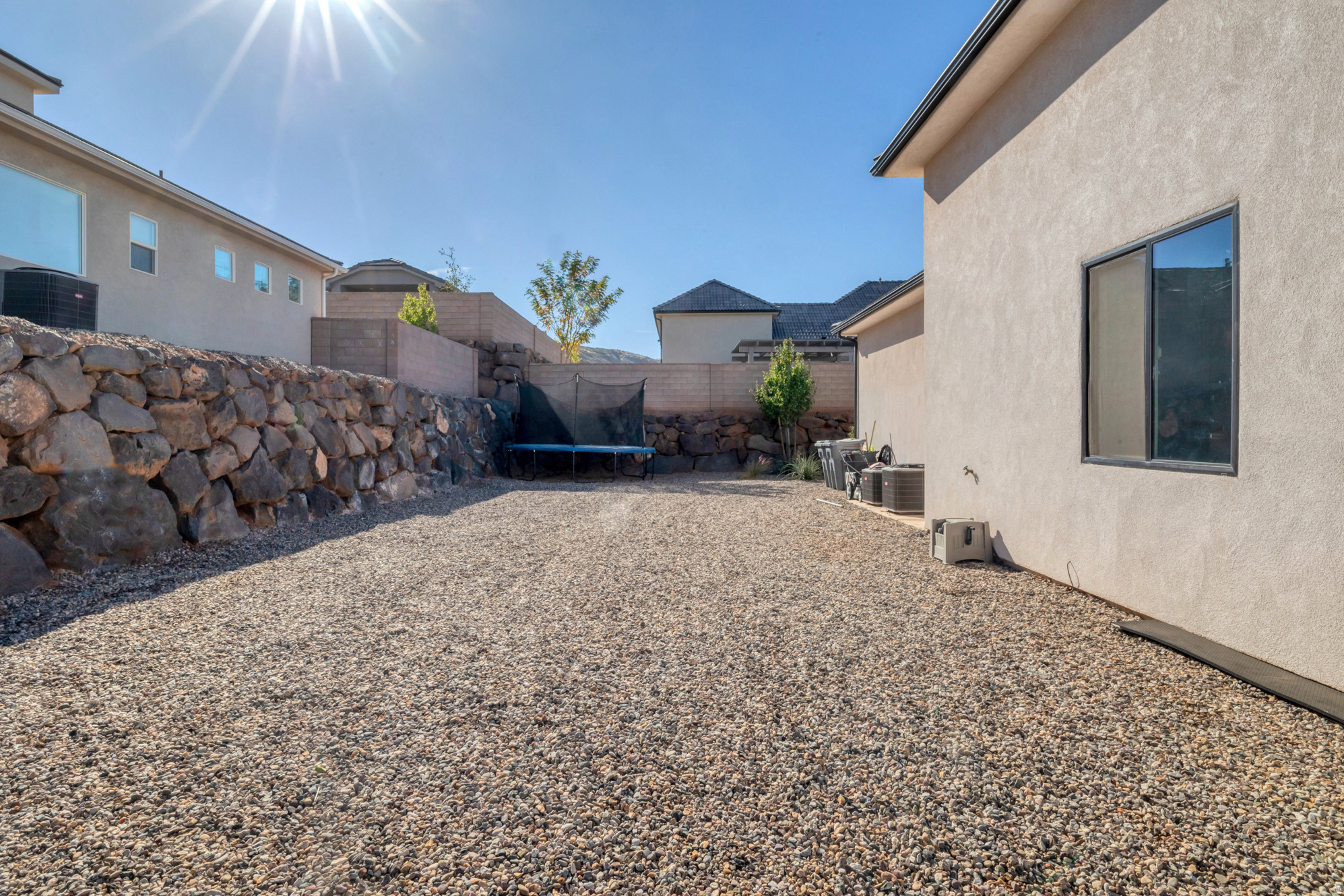 SHOOTING STAR - Residential