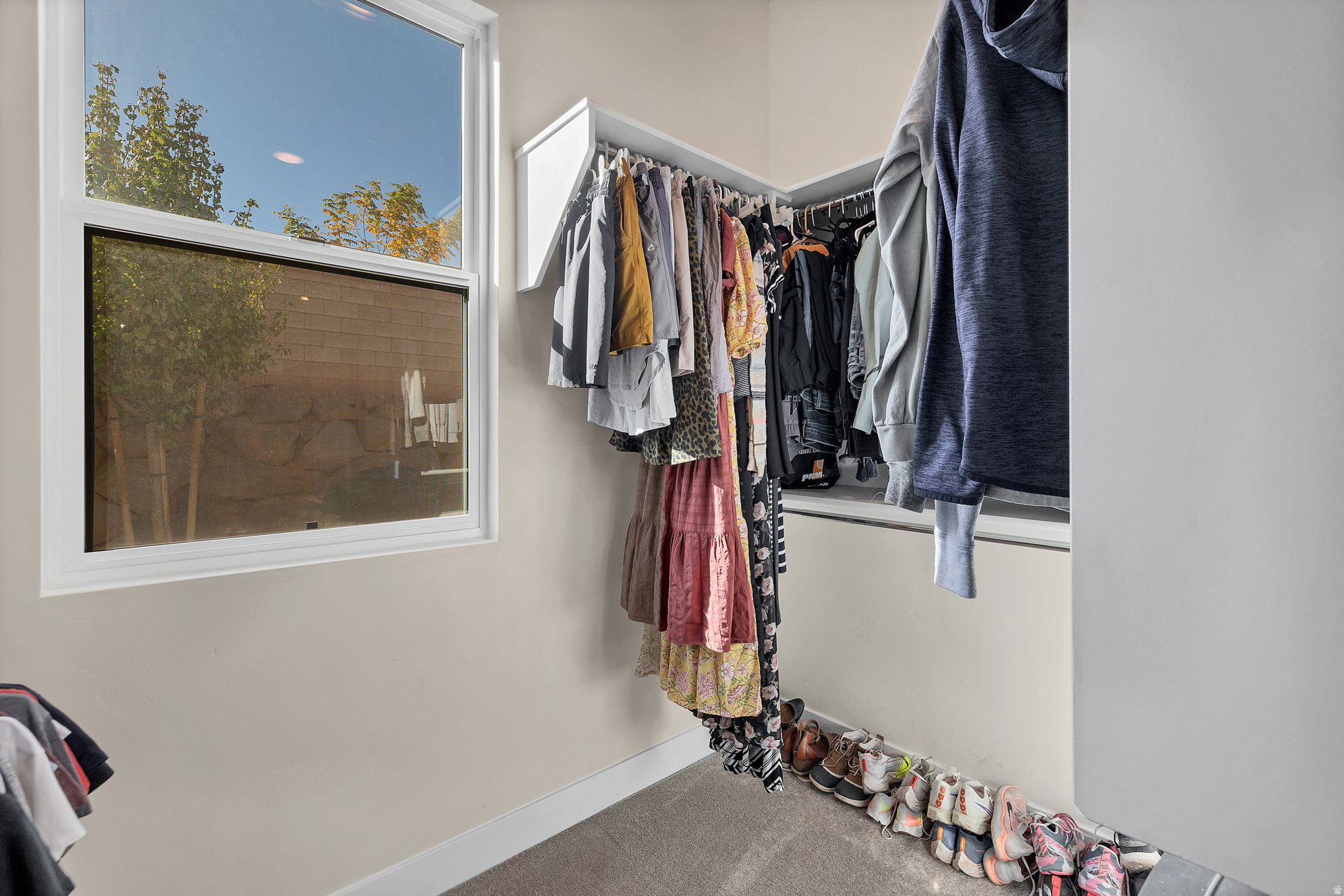 SHOOTING STAR - Residential