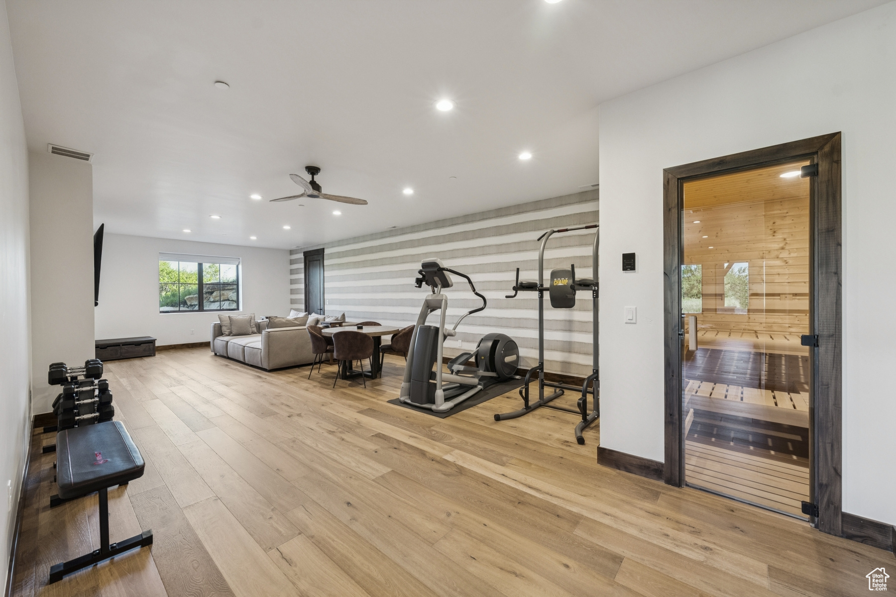 Park City, Utah 84098, United States, 5 Bedrooms Bedrooms, ,4 BathroomsBathrooms,Residential,Pending,146273