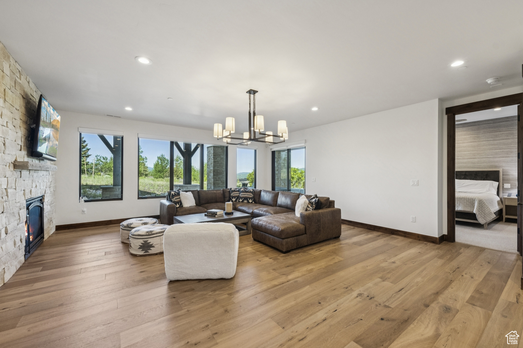 Park City, Utah 84098, United States, 5 Bedrooms Bedrooms, ,4 BathroomsBathrooms,Residential,Pending,146273