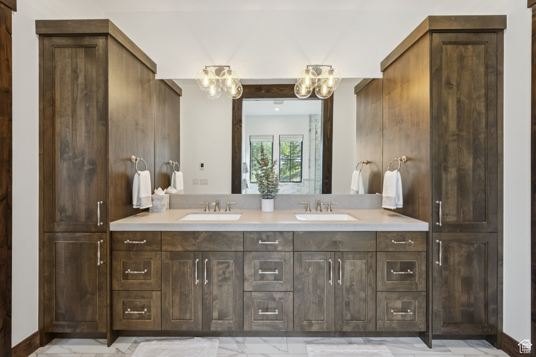 Park City, Utah 84098, United States, 5 Bedrooms Bedrooms, ,4 BathroomsBathrooms,Residential,Pending,146273