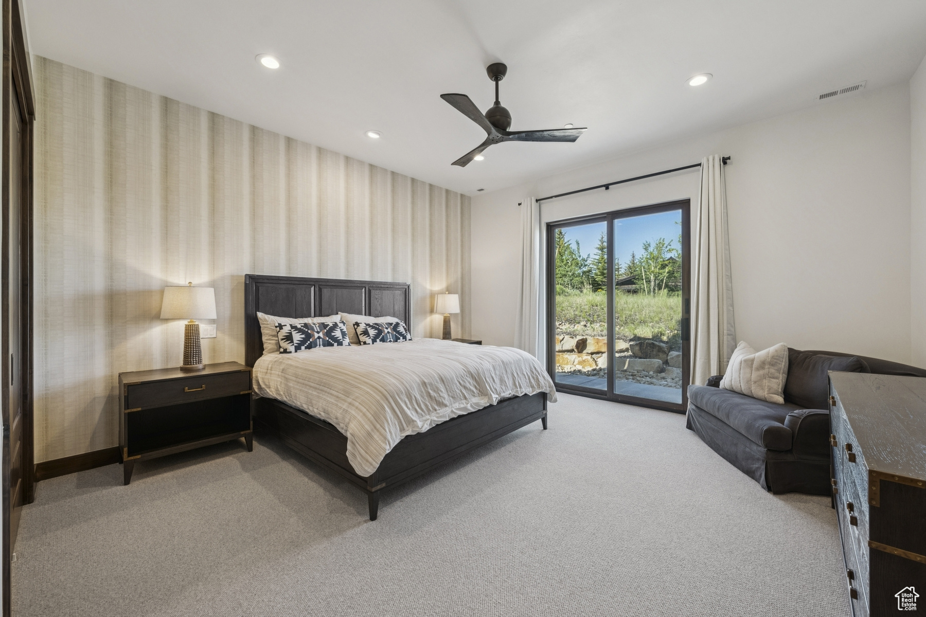 Park City, Utah 84098, United States, 5 Bedrooms Bedrooms, ,4 BathroomsBathrooms,Residential,Pending,146273